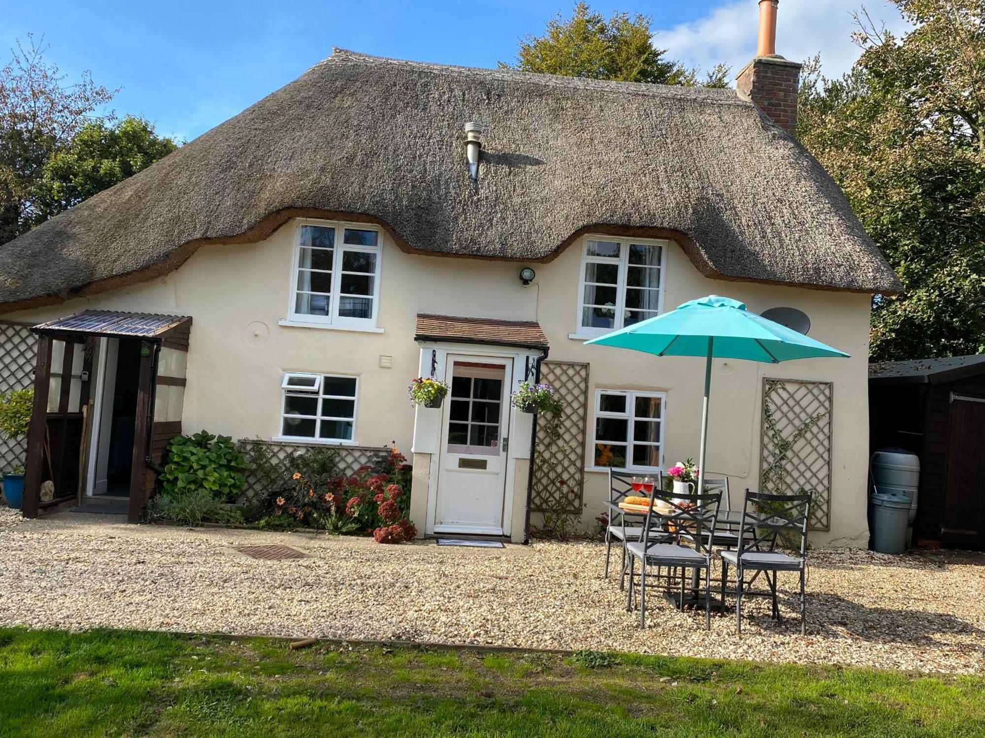Honeysuckle Cottage Dorchester Esterno foto